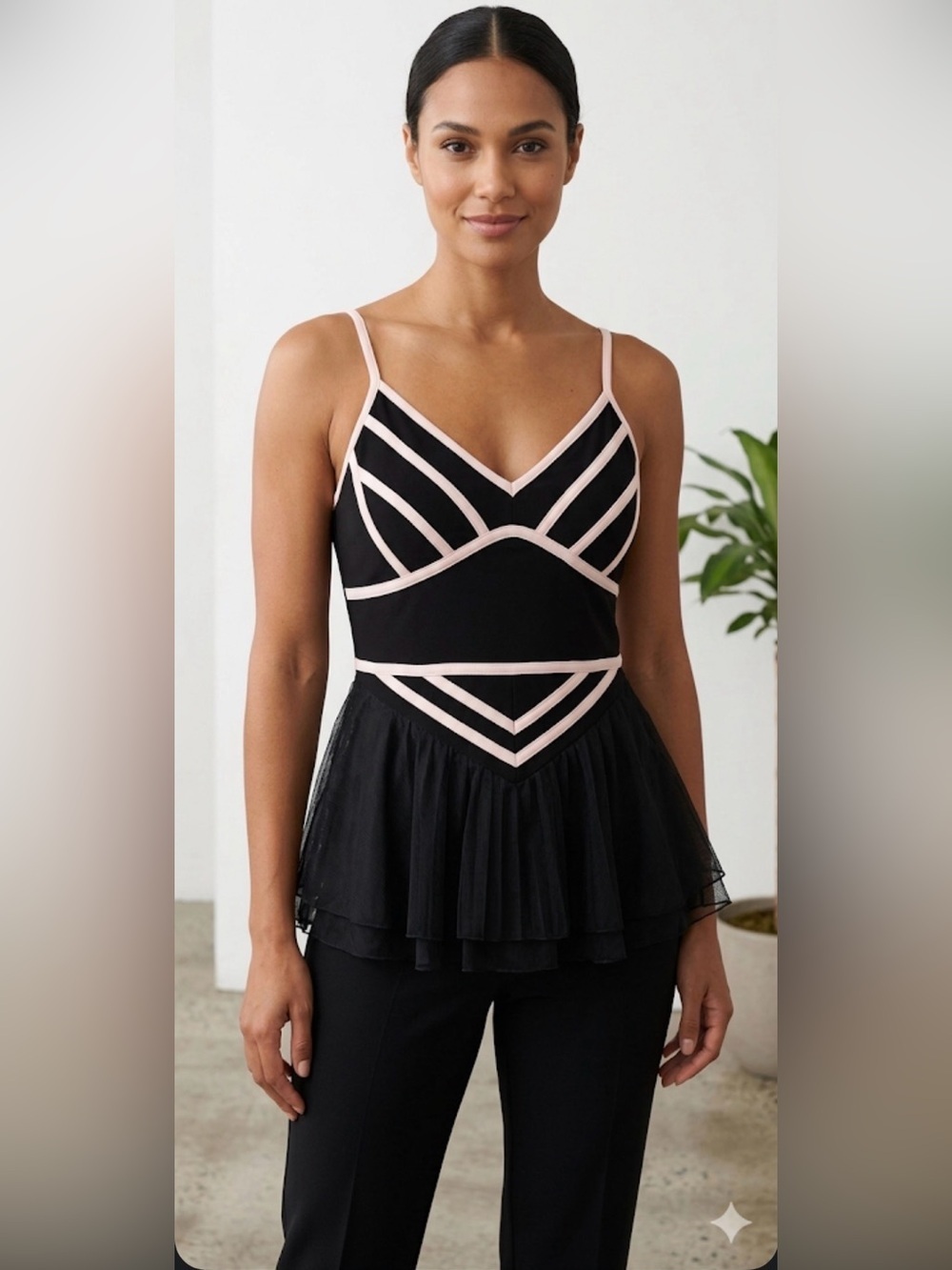 Joseph Ribkoff pedlum  tank top. Black and pink size 8/medium